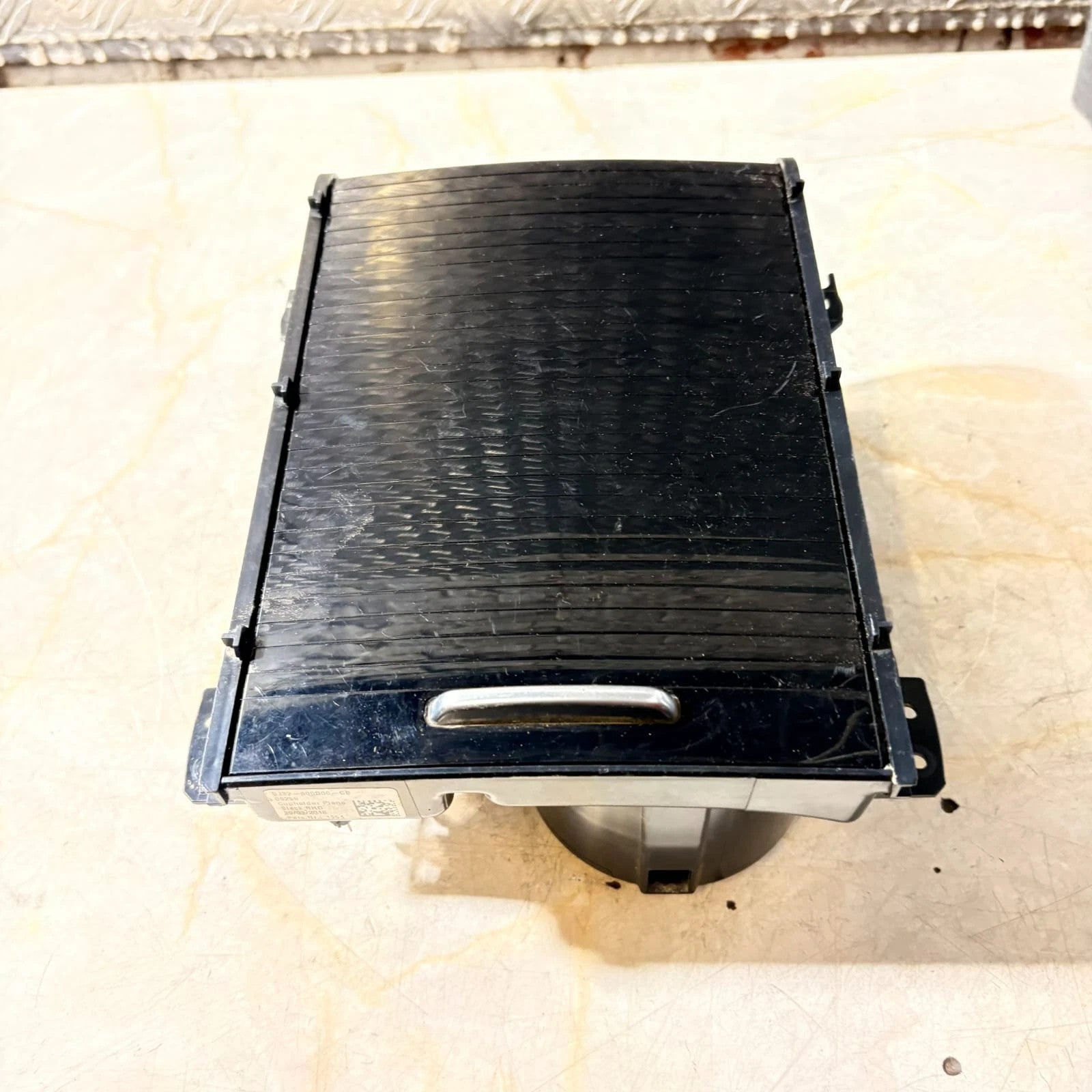 2011-2018 Range Rover Evoque L538 Cup Holder 12V Lighter RHD BJ32-600D00-CB