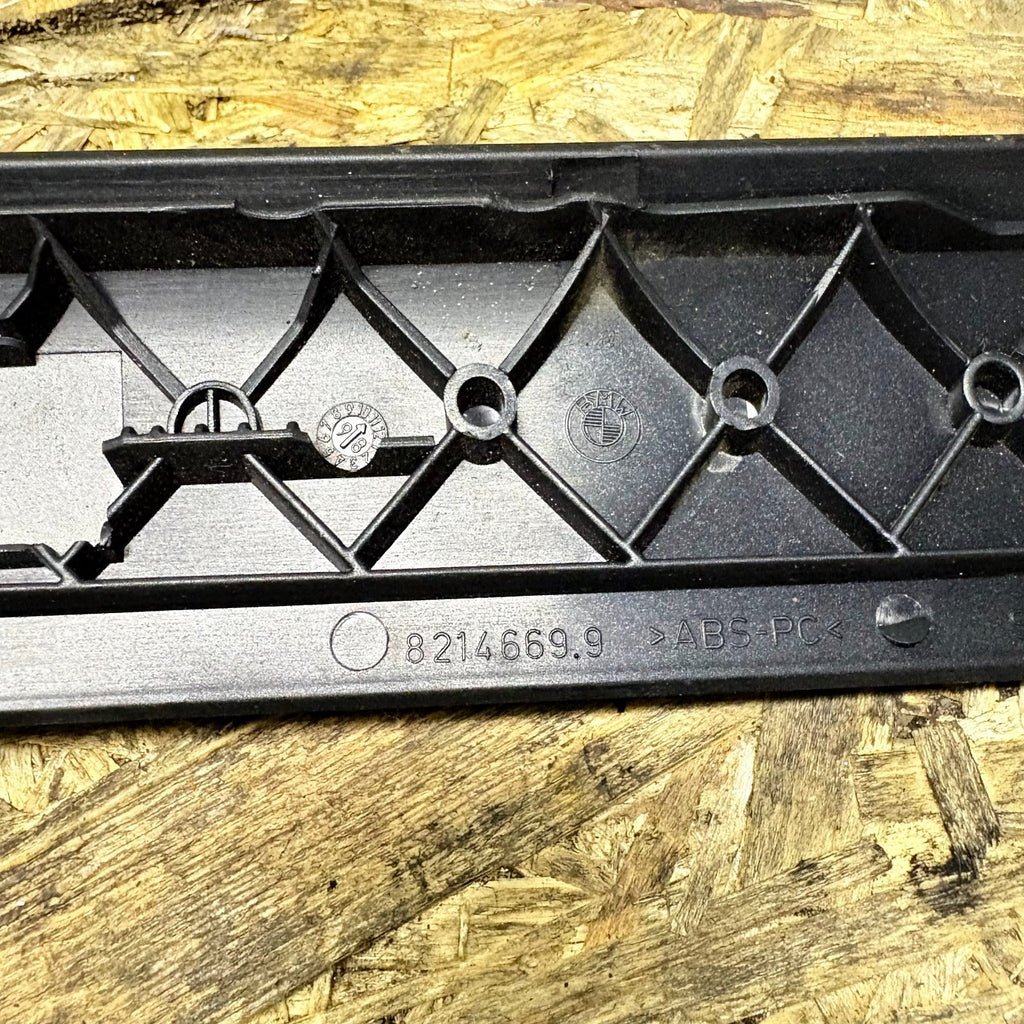 BMW 3 Series E46 Passenger Dash Trim Panel Left Graphite RHD 8214669 51458214669