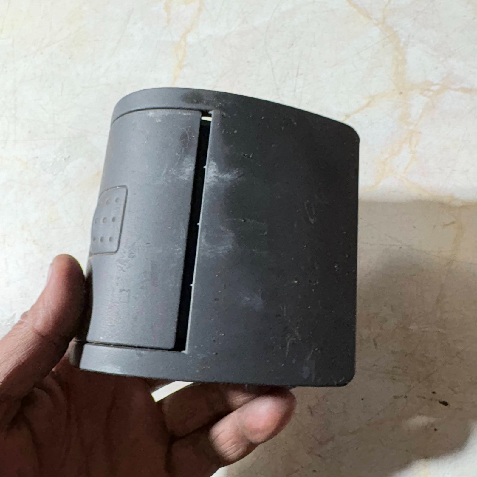 VAUXHALL COMBO 2001-2011 CAR DERIVED VAN ASHTRAY (FRONT) 09114445