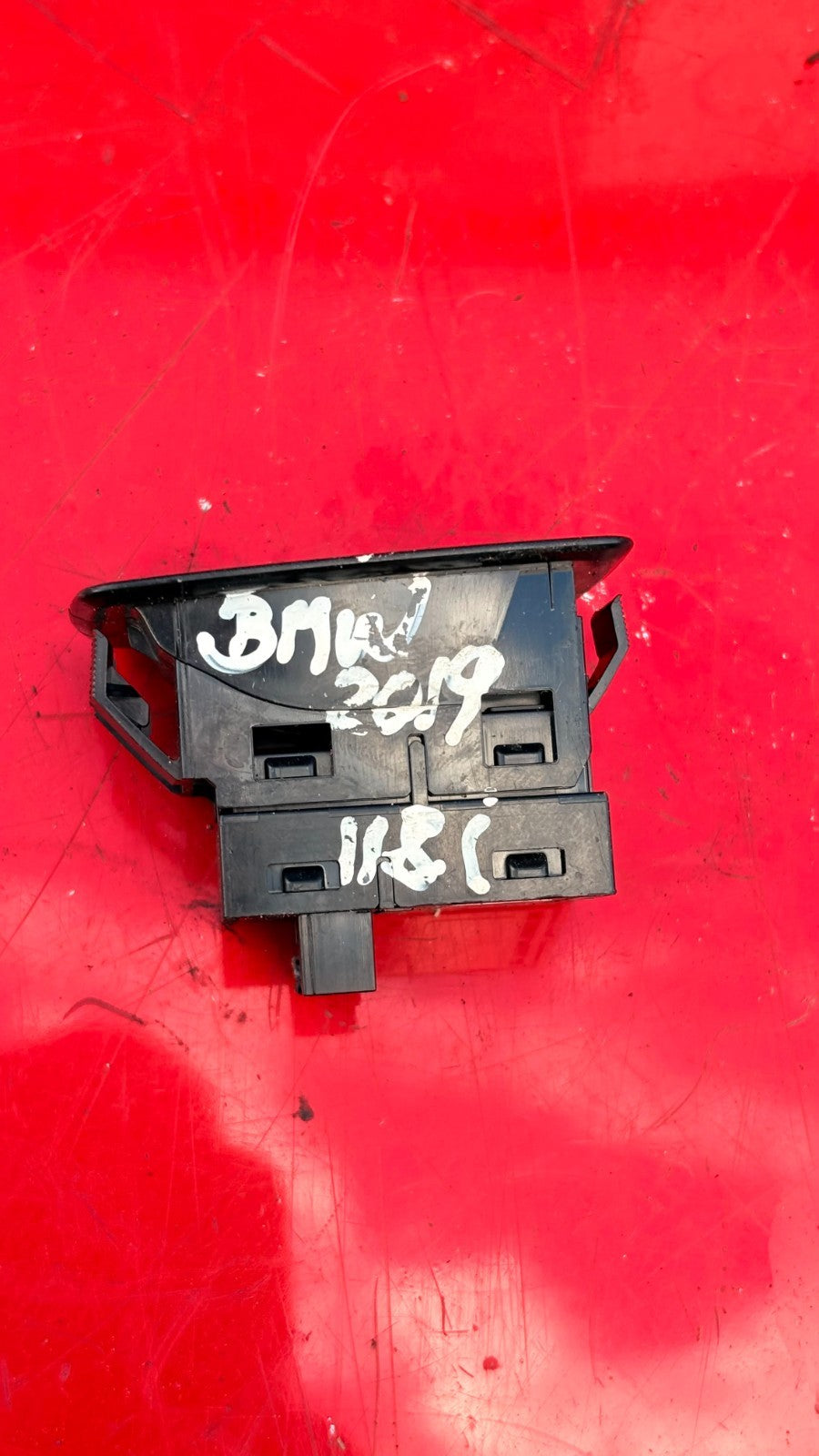 BMW 1 Series Window Switch 118i 2019-9208106-03