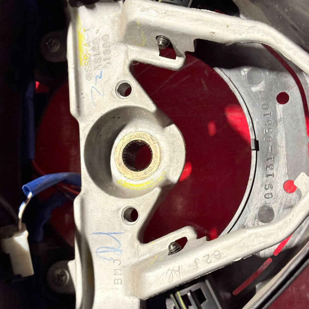SUZUKI SWIFT 04-10 MULTI FUNCTION STEERING WHEEL GS131-05610