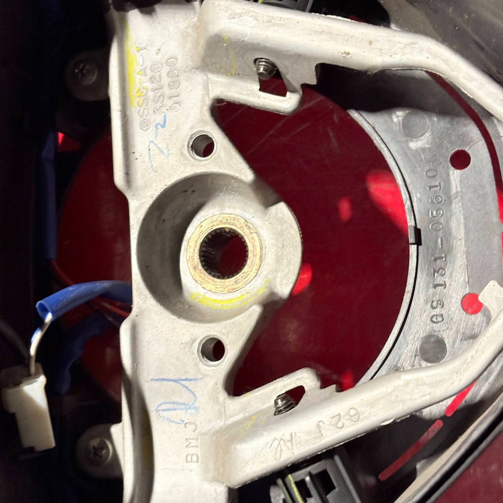 SUZUKI SWIFT 04-10 MULTI FUNCTION STEERING WHEEL GS131-05610