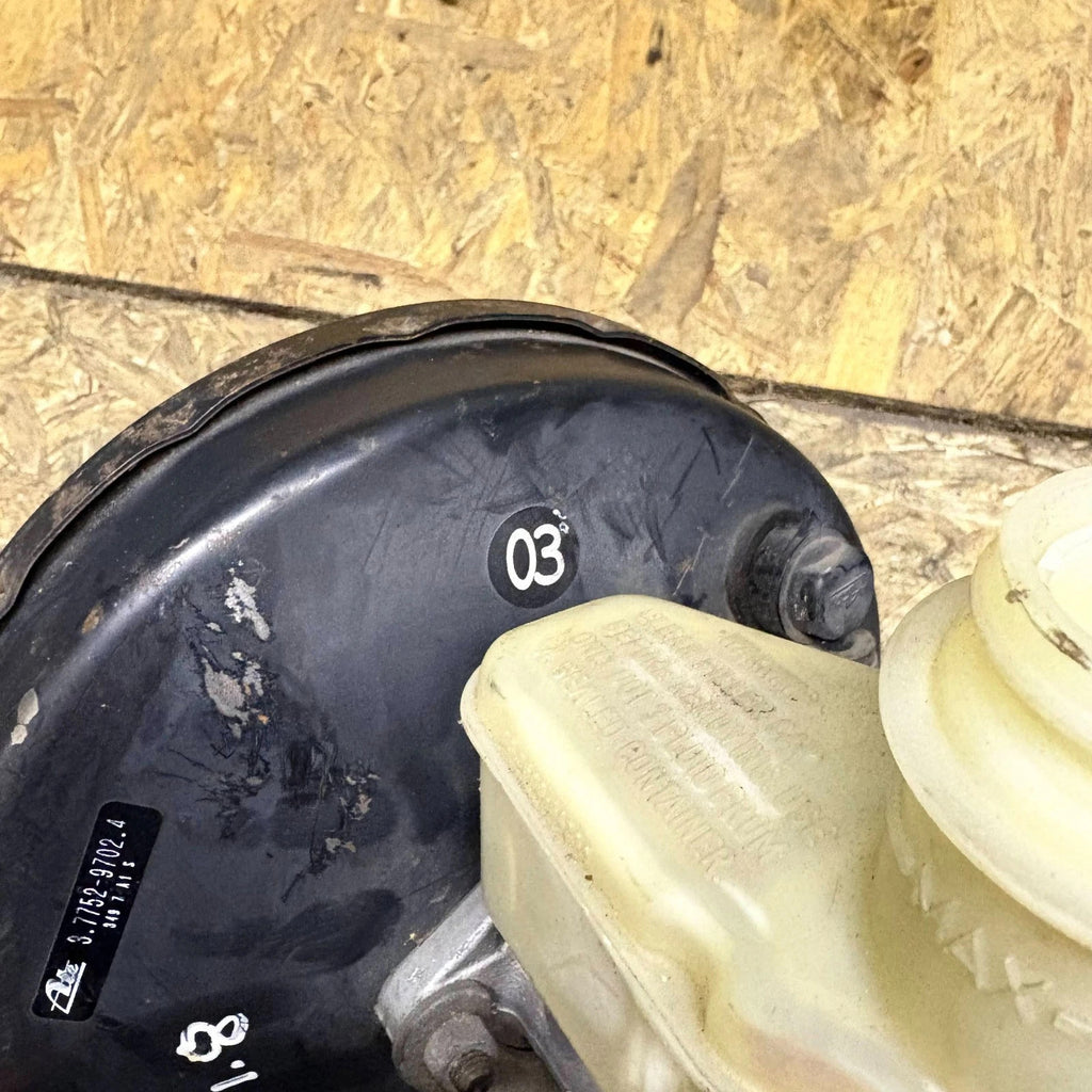 Toyota Avensis I (T22) Brake Servo Vacuum Booster 37752-97024 09/97-10/00