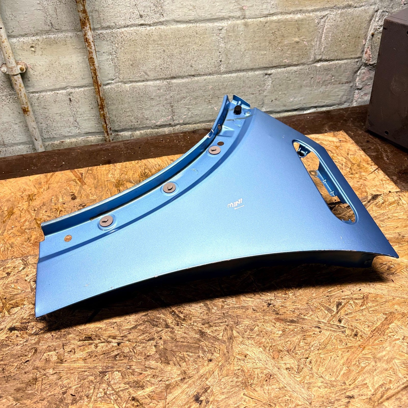 MINI One/Cooper R50/R53 2001-2006 R52 2004-2008 Passenger Front Left Wing Fender