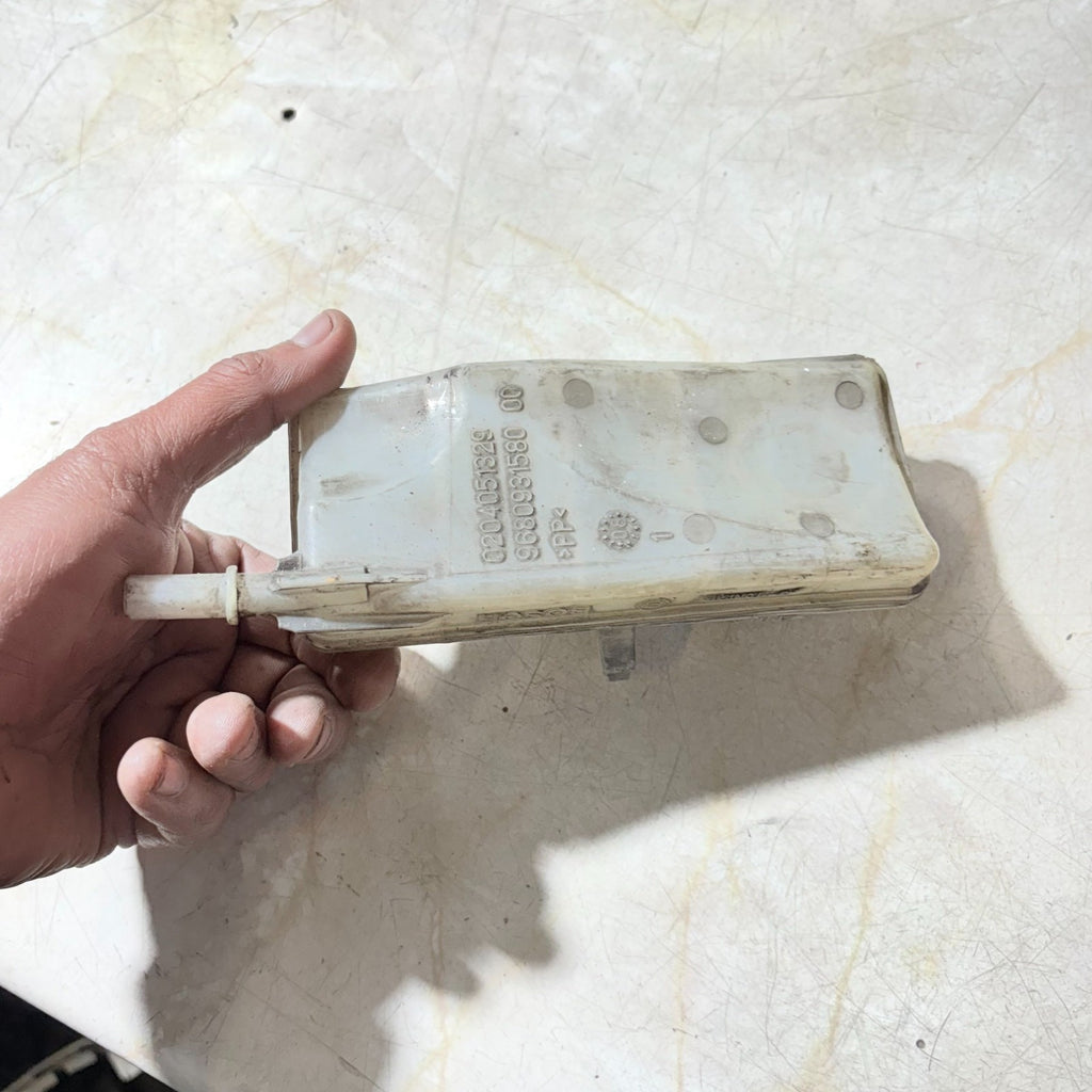 PEUGEOT 308 MK1 07-14 BRAKE FLUID RESERVOIR TANK 0204051329