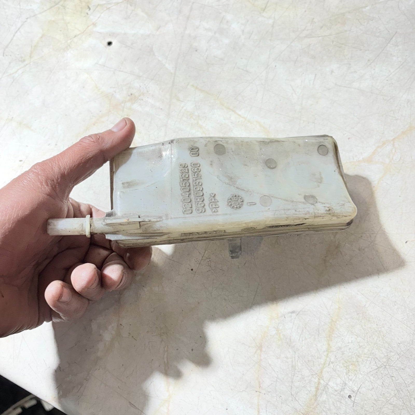 PEUGEOT 308 MK1 07-14 BRAKE FLUID RESERVOIR TANK 0204051329
