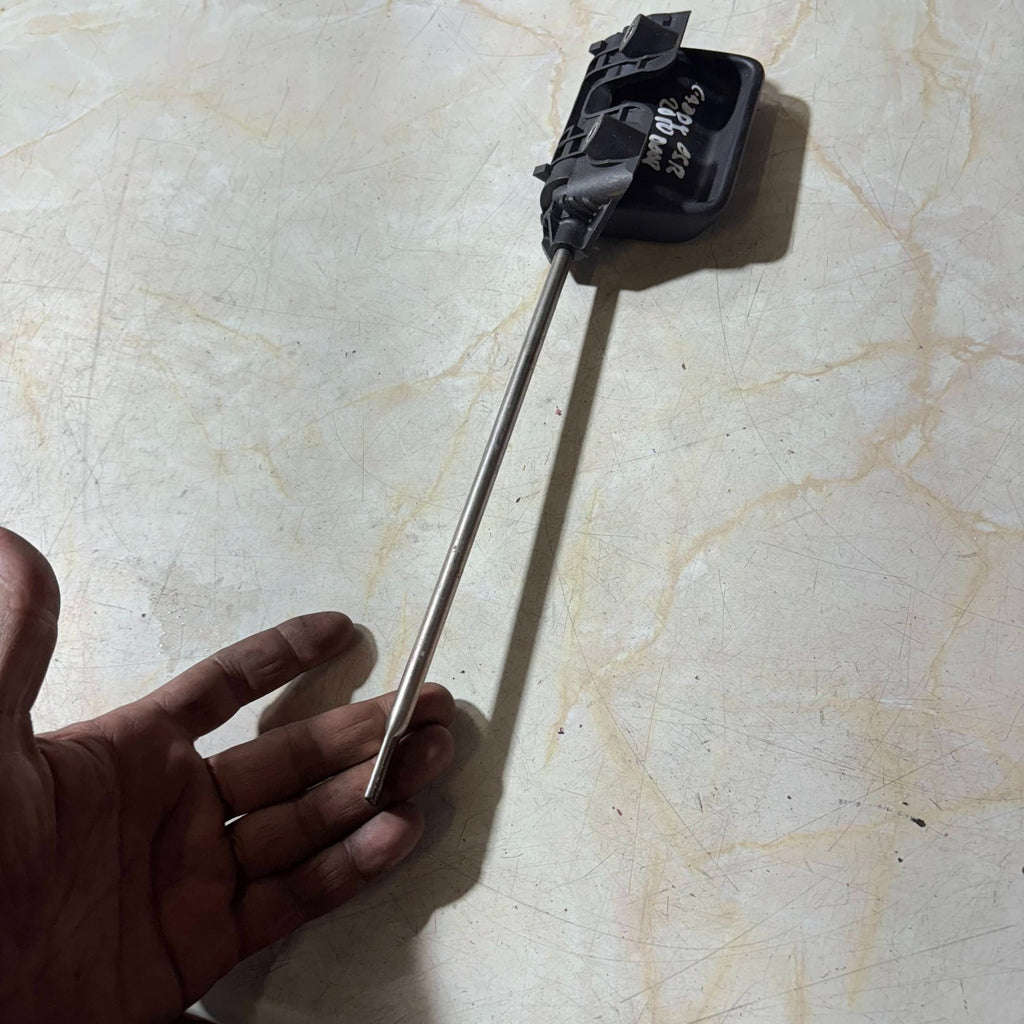 Volkswagen Caddy 2010 Right Side Rear Sliding Door Handle