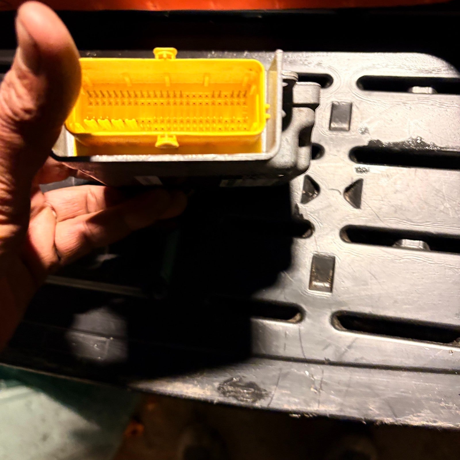 VW Passat 2010 Crash Control Sensor Module Unit 5N095655M
