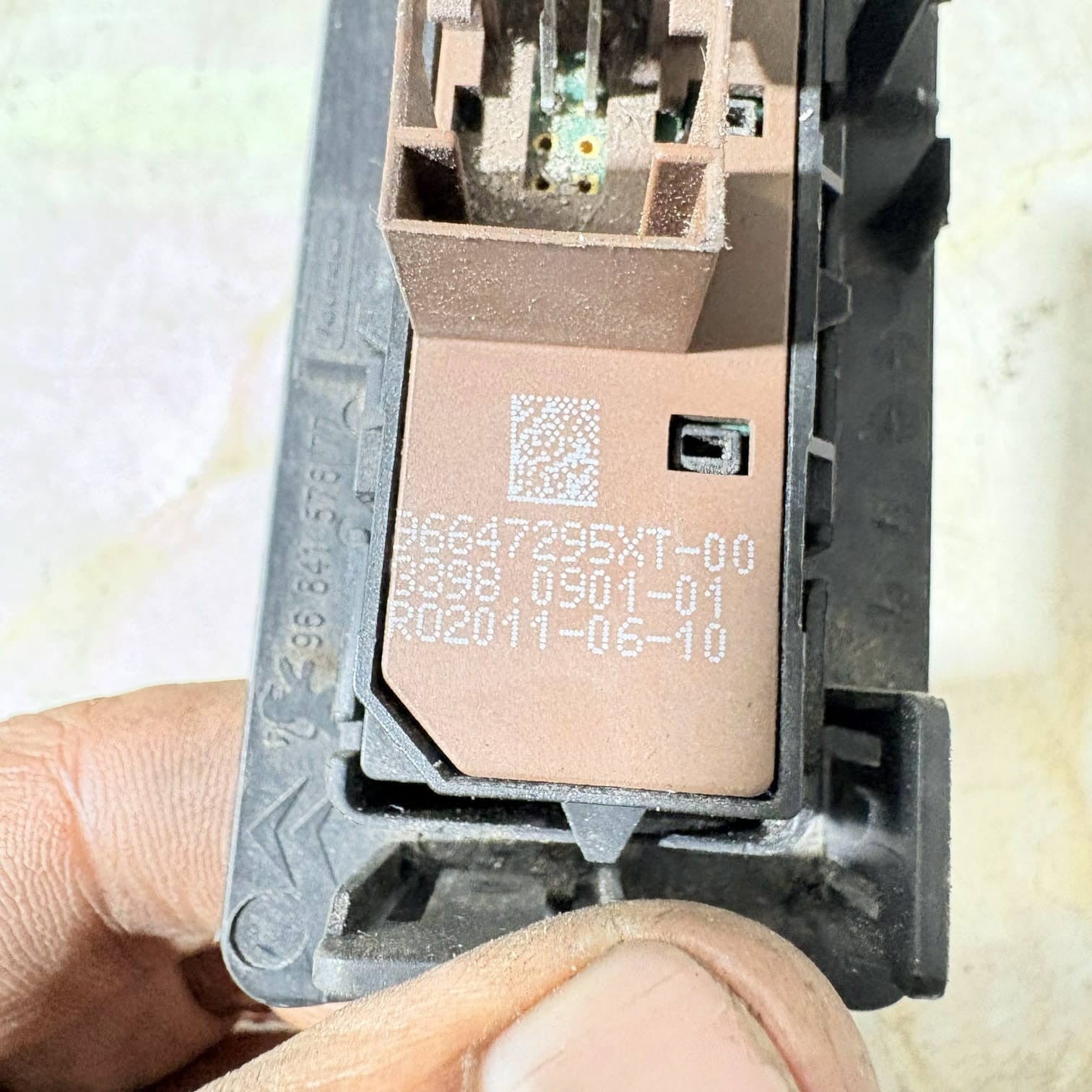 CITRO?N C3 II 2013 Central Locking Switch 96647295XT-00