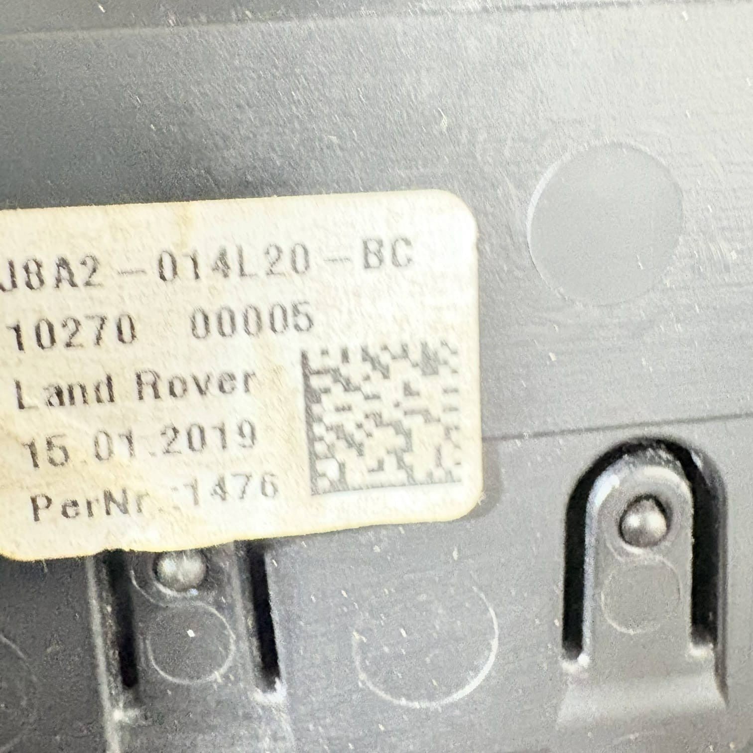 Range Rover Velar L560 2017-2023 Dash Air Vent Hazard J8A2-014L20-BC 11K656