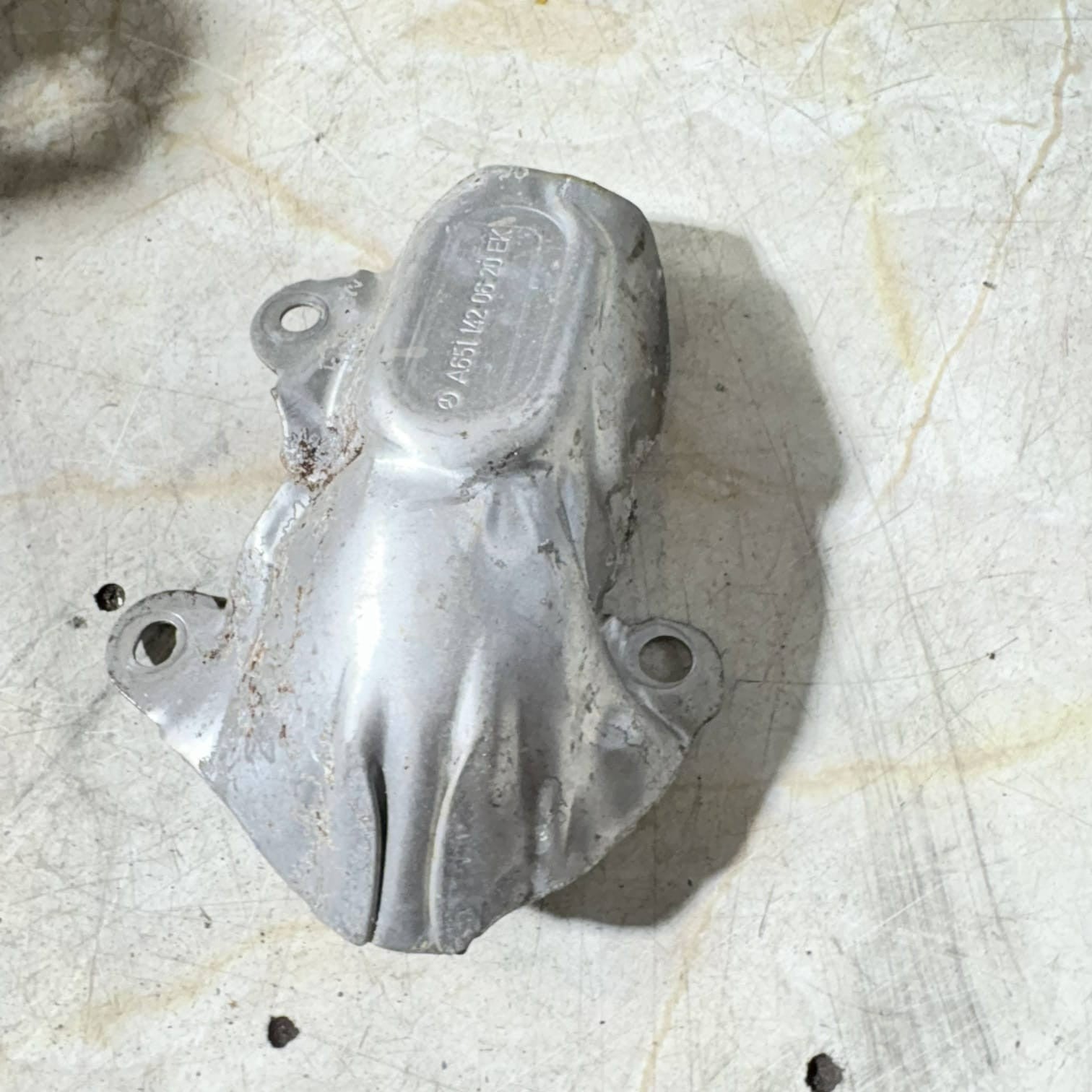 a6511420620ek Other car part for Mercedes-Benz C-CLASS UK2124604-65