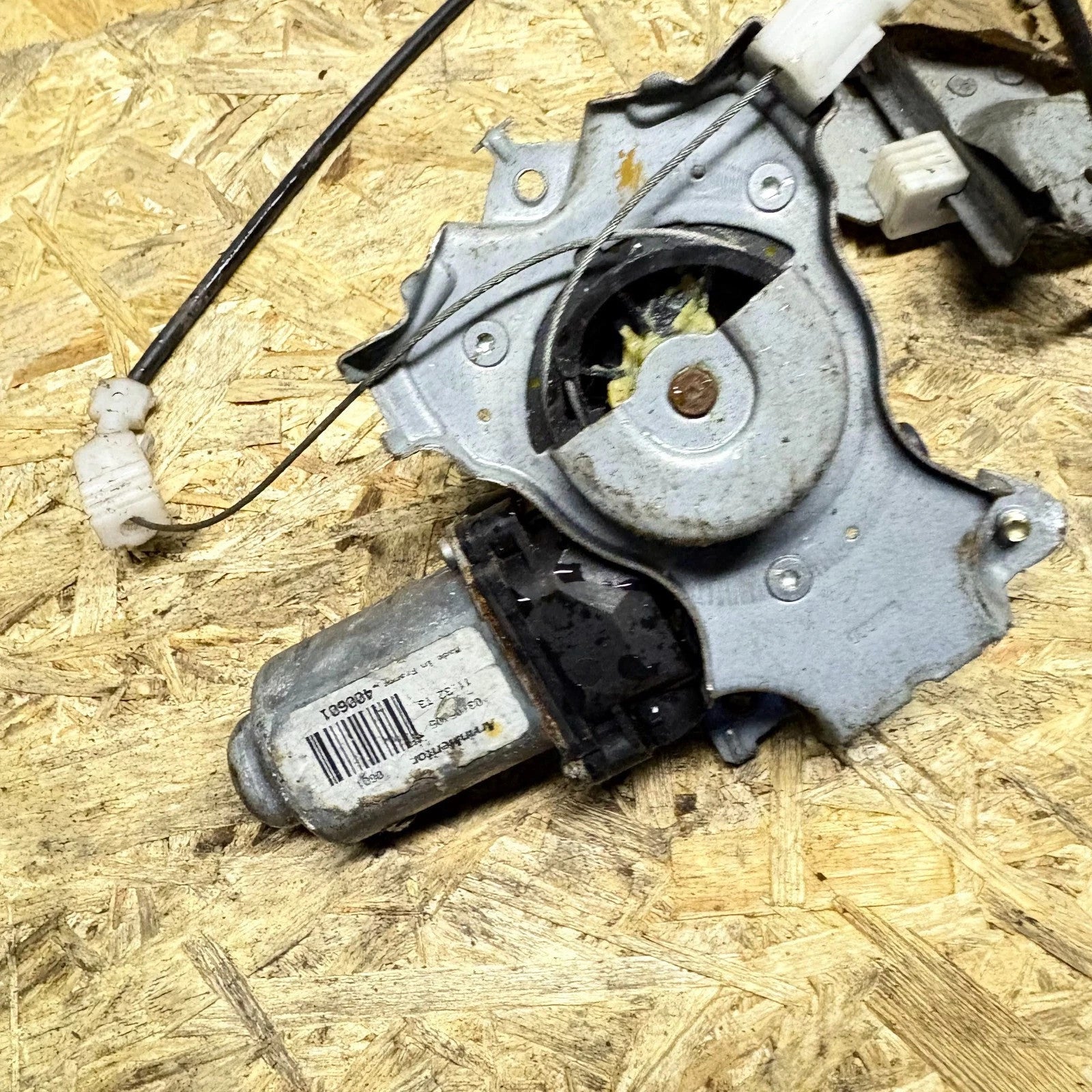 Nissan Almera N16 NSR Rear Left Electric Window Regulator Motor 2000-2006 400601