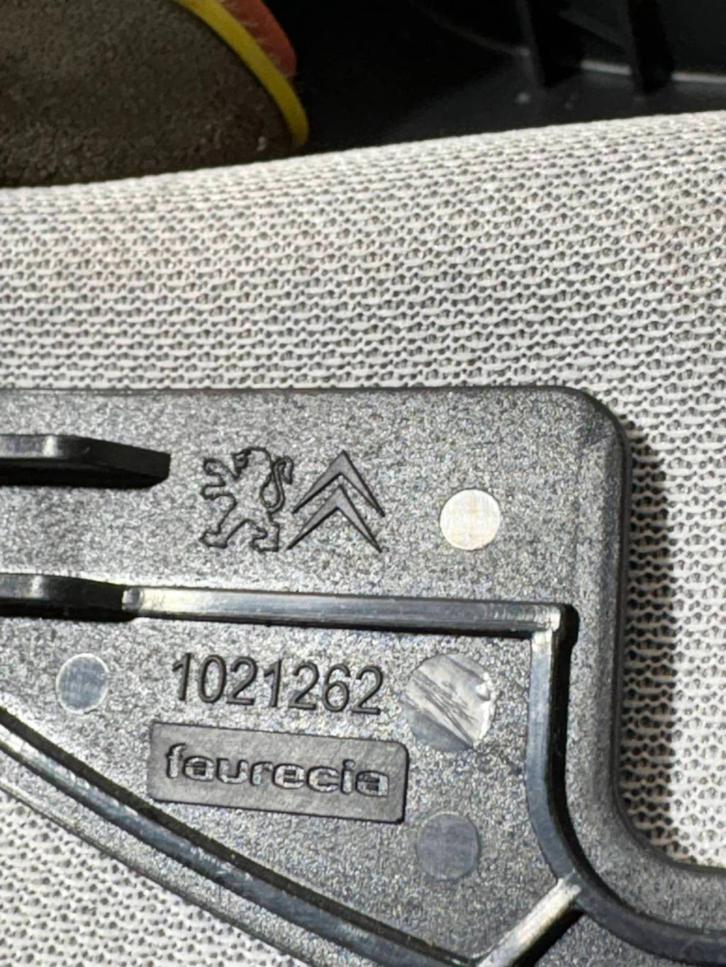 CITROEN DS3 STEERING COLUMN UPPER SURROUND TRIM 9686363077 2009-2017