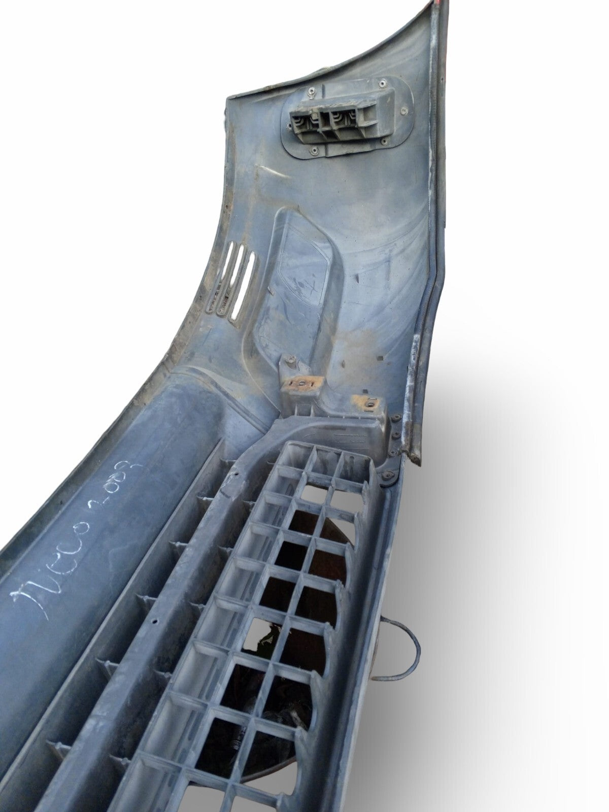 99489389 Front Bumper for IVECO DAILY FURG?N * 1999 114674 VAN