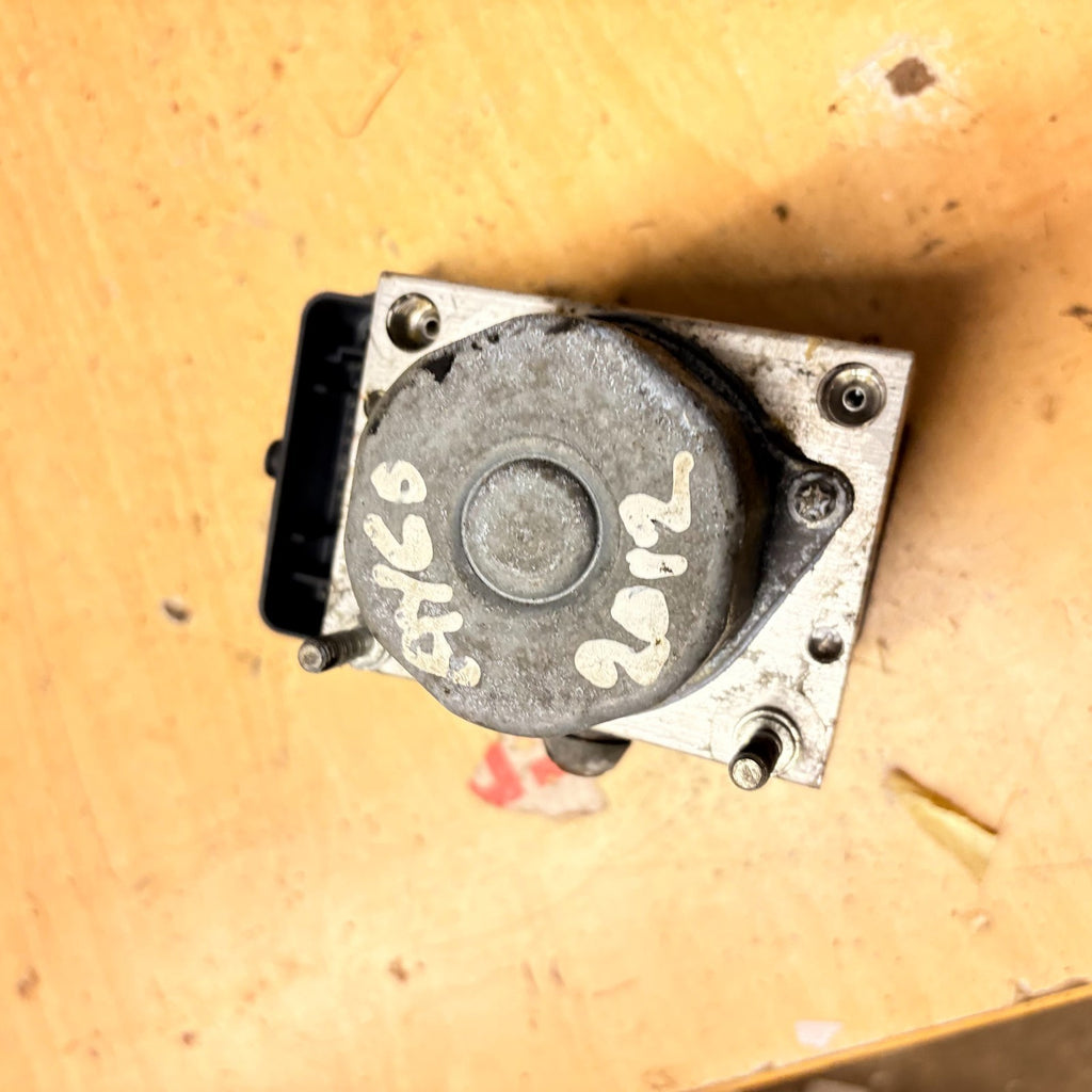 TOYOTA AYGO 2005-2014 ABS PUMP CONTROL MODULE 0265260019