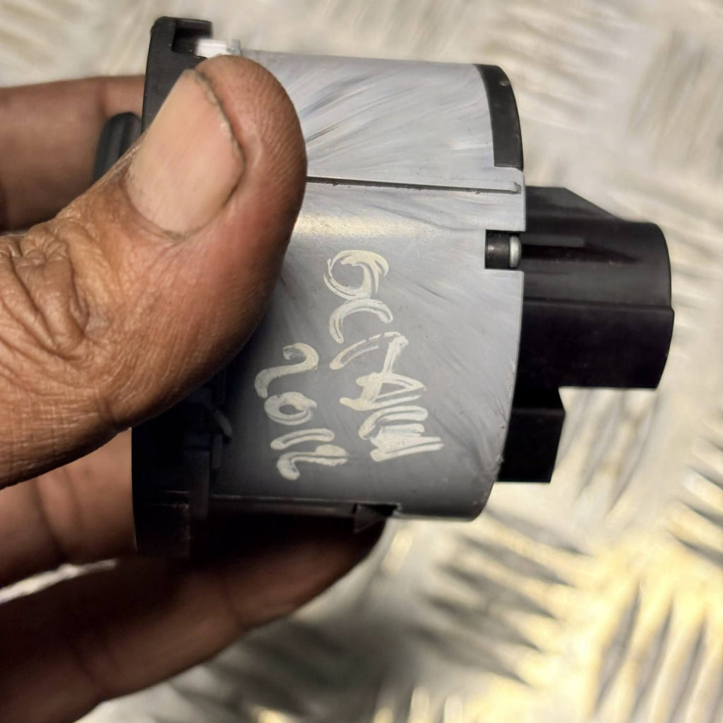 VW POLO 6R HEADLIGHT SWITCH 6R0941531D 2012