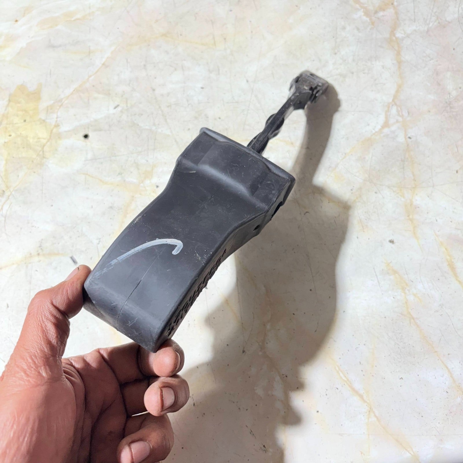 SEAT IBIZA FR 2015-2017 NEARSIDE LEFT FRONT DOOR CHECK STRAP