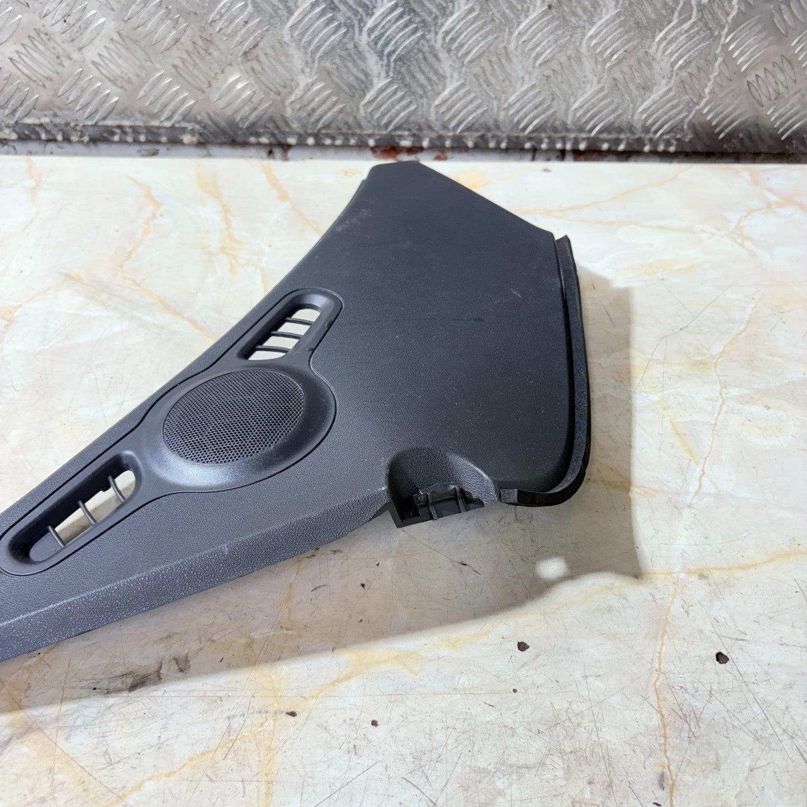 Citroen C3 Picasso 2009-2015 Dash End Cap Trim Cover Passenger Side 96830432