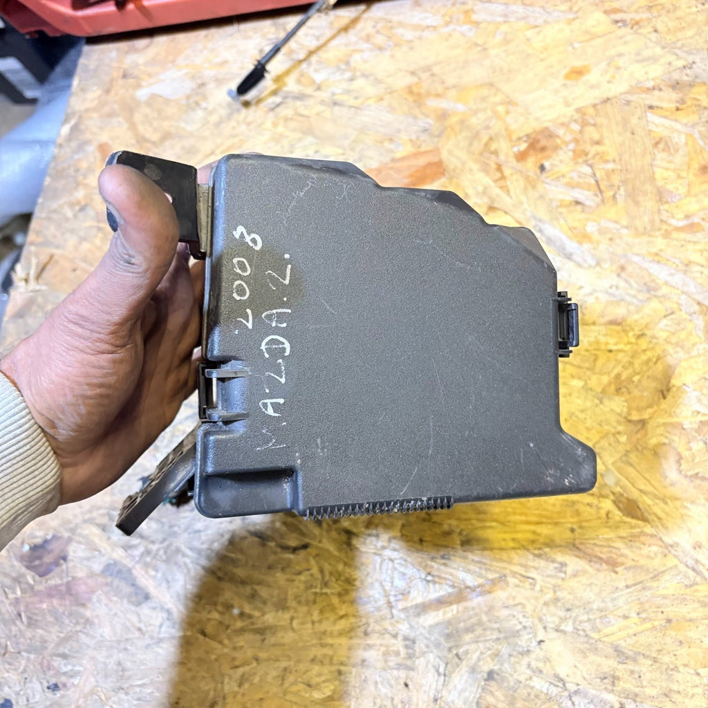 MAZDA 2 MK2 2008-2013 FRONT UNDER BONNET FUSE BOX RELAY ELECTRICAL BLACK