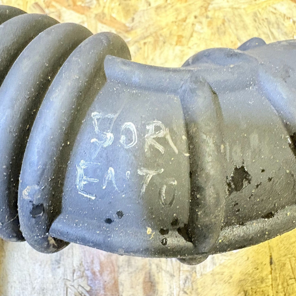 2008 KIA SORENTO I JC Intercooler Hose Pipe281303E710 267424A410 2.50 27001611