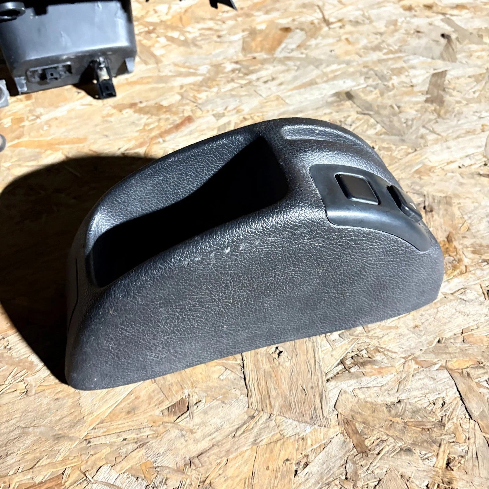 Peugeot 206 GTi 180 19982006 Handbrake Surround Trim Panel PSA3350