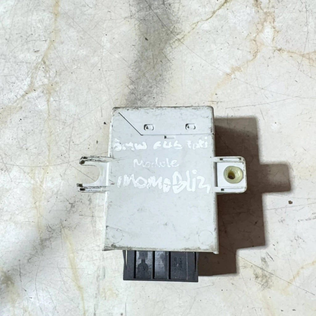 BMW 5 E39 520i Petrol Immobilizer control unit module 61354100187 05393241