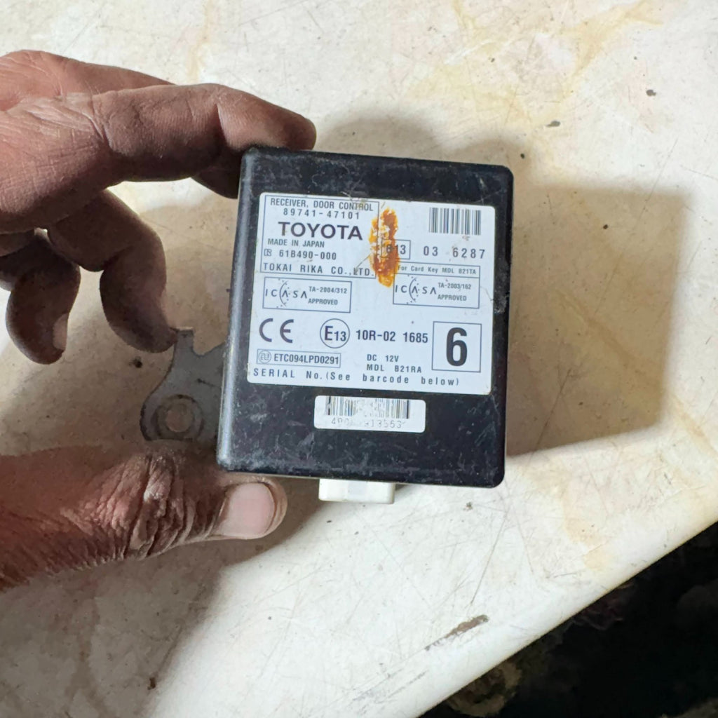 1997-2009 TOYOTA PRIUS DOOR CONTROL ECU 89741-47101