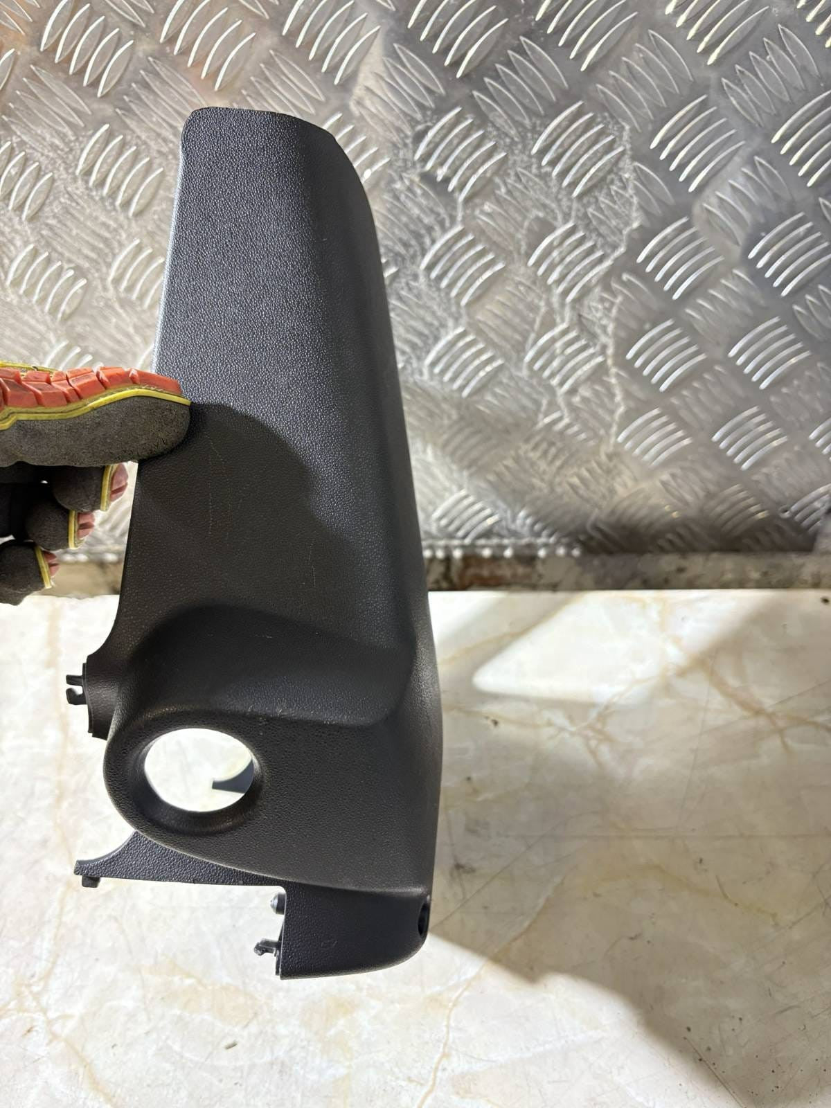CITROEN DS3 LOWER STEERING COLUMN TRIM PANEL COVER 9684287680 2009-2016