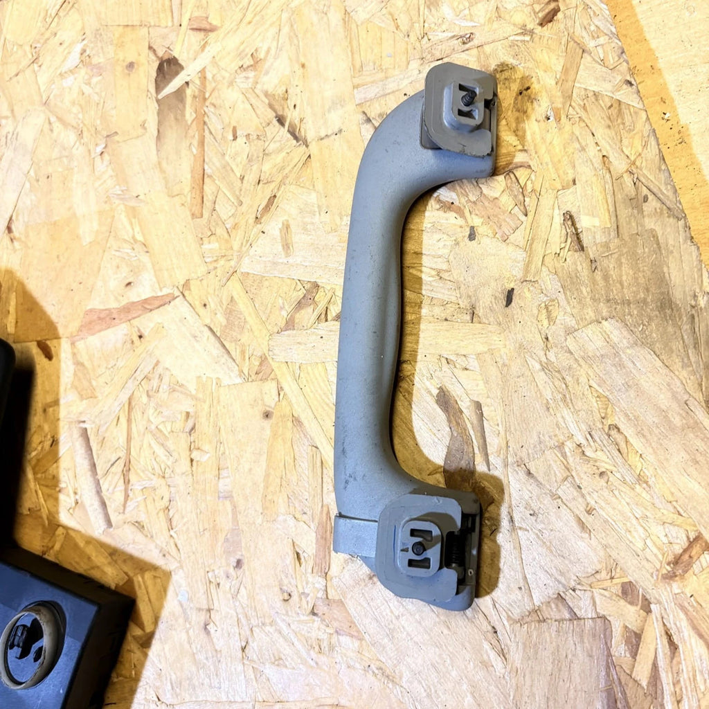 Hyundai Tucson NX4 Roof Assist Handle Passenger Front 85340-D5100-MMH 2022-2023