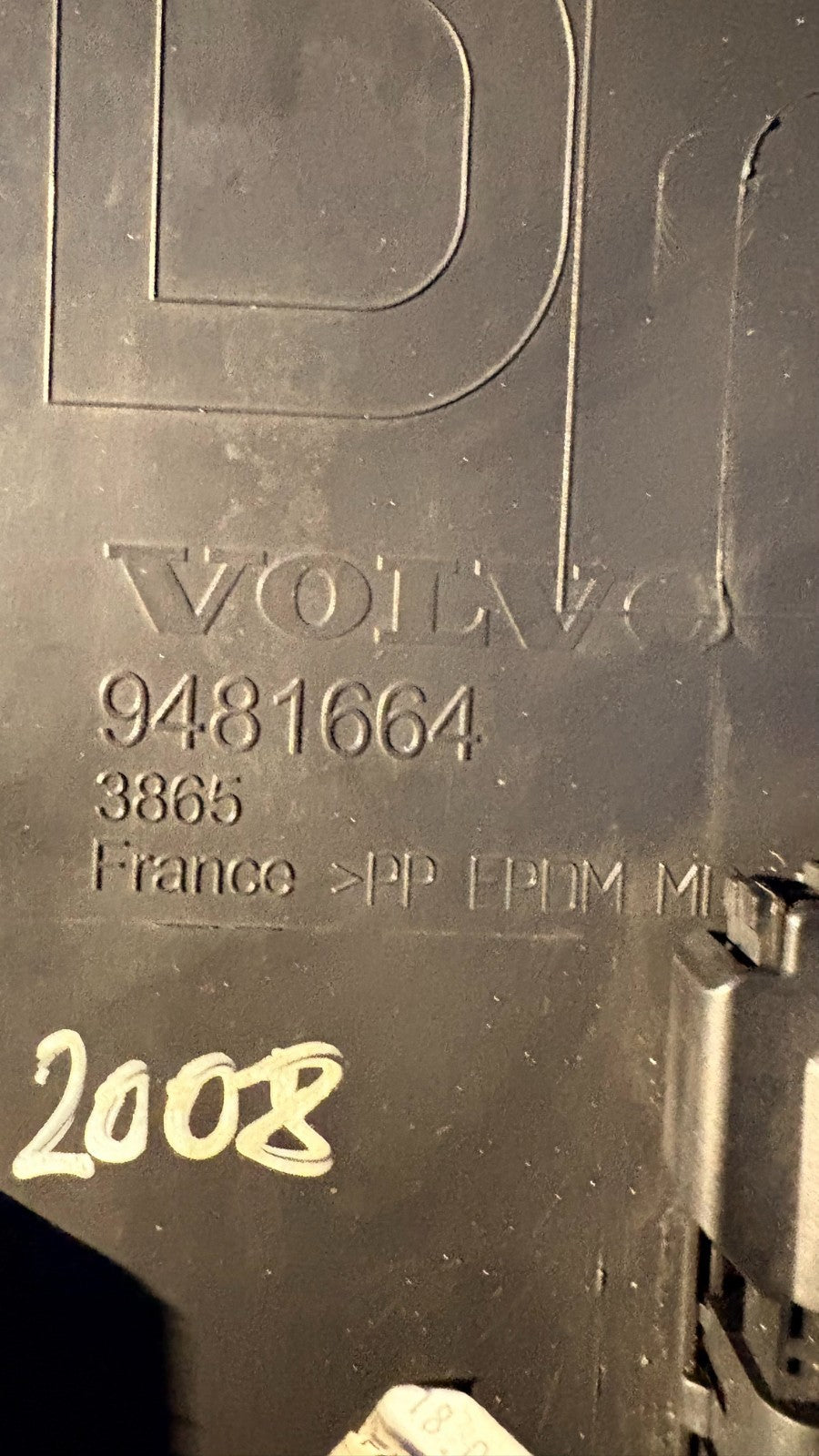 VOLVO V50 04-12 FRONT PASSENGER GLOVE BOX STORAGE COMPARTMENT 9481664