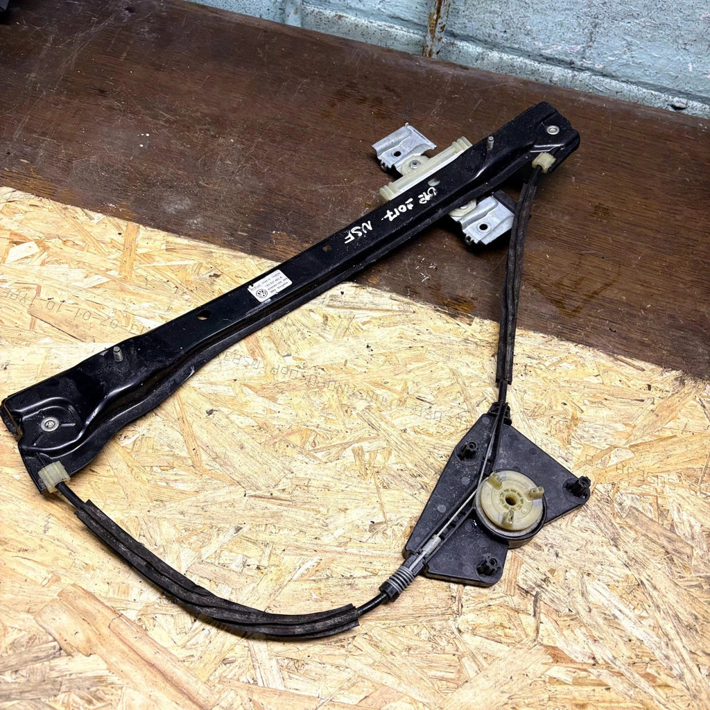 VW Up Seat Mii Skoda Citigo 2012-17 3dr Front Left Window Regulator 1S3837461A