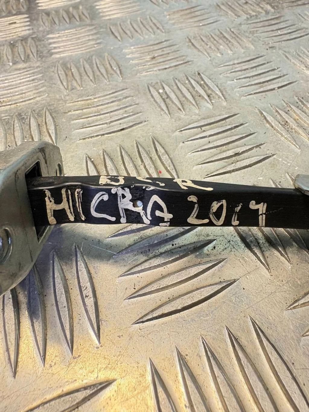 NISSAN MICRA MK5 K14 2017- 1.5 NSR PASSENGERS SIDE REAR DOOR STOP CHECK STRAP