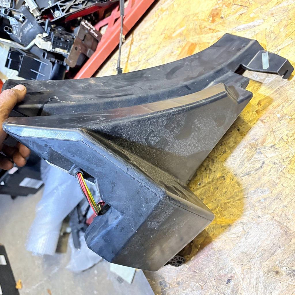 Audi A3 1998 Subwoofer System 8l0035381, 49134 10291/03