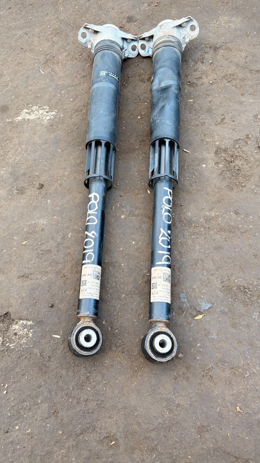 VW POLO MK6 2019 DRIVER SIDE REAR SHOCK ABSORBER DAMPER LEG 2Q0512013BE