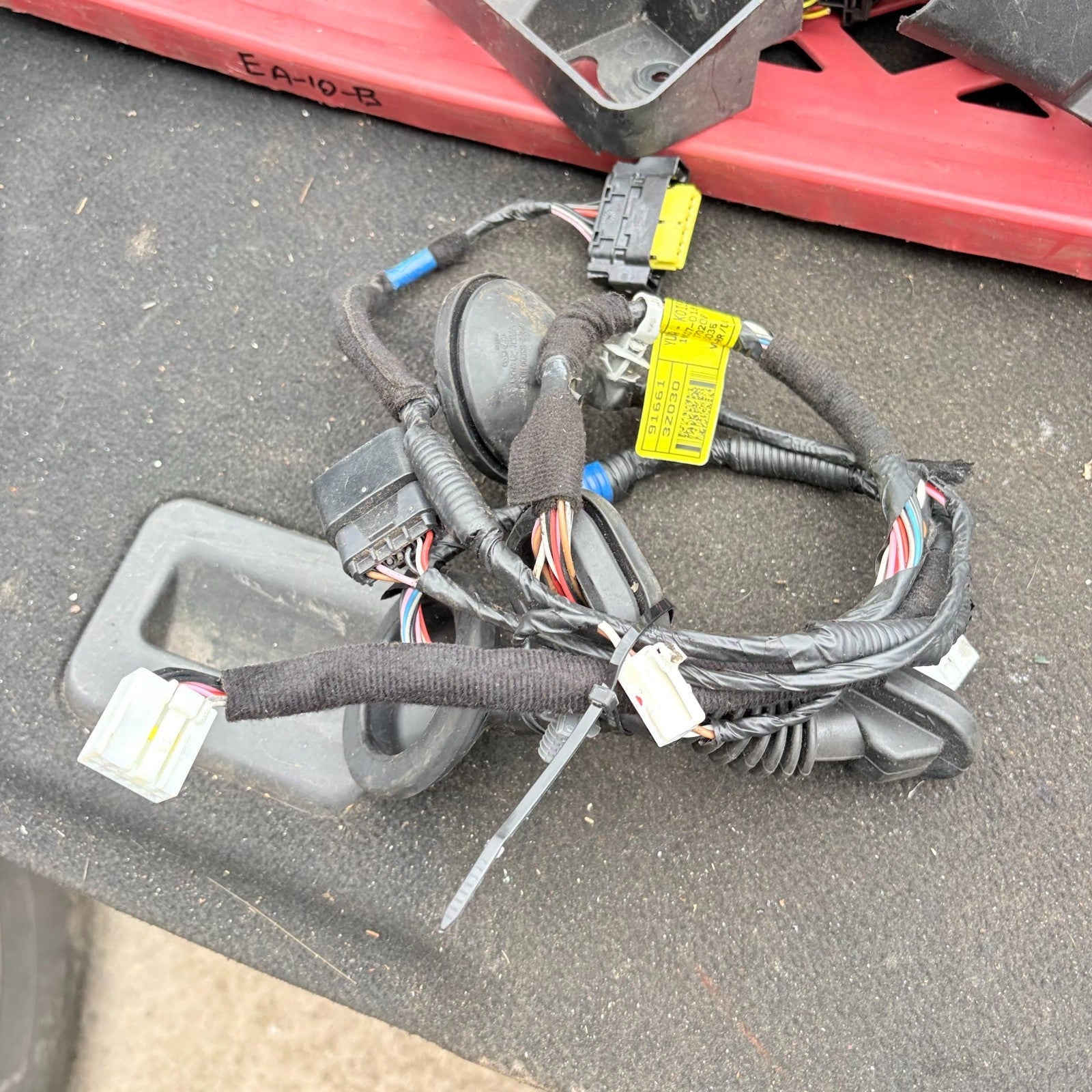 Hyundai i40 2017 Door Wiring Loom Right Side Rear 91982-3S000