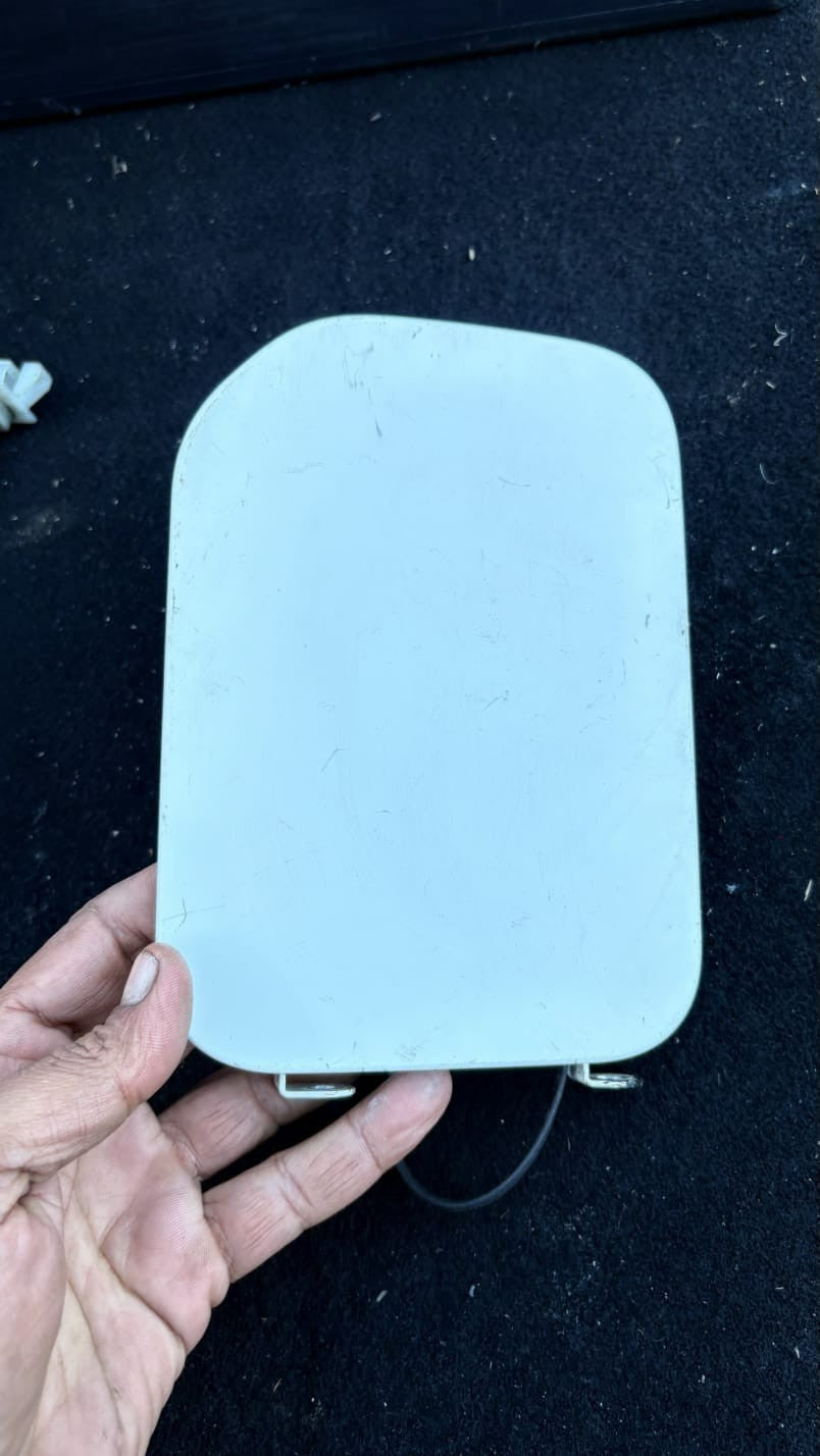 Renault Twingo 1993-2007 Fuel Flap WHITE 1329749080