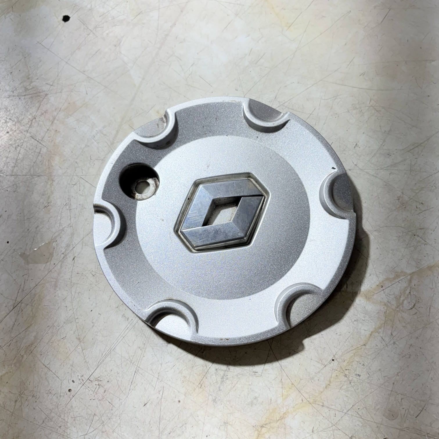 Renault Megane Mk2 02-08 Scenic Mk2 03-09 Nervastella Centre Cap 8200134772