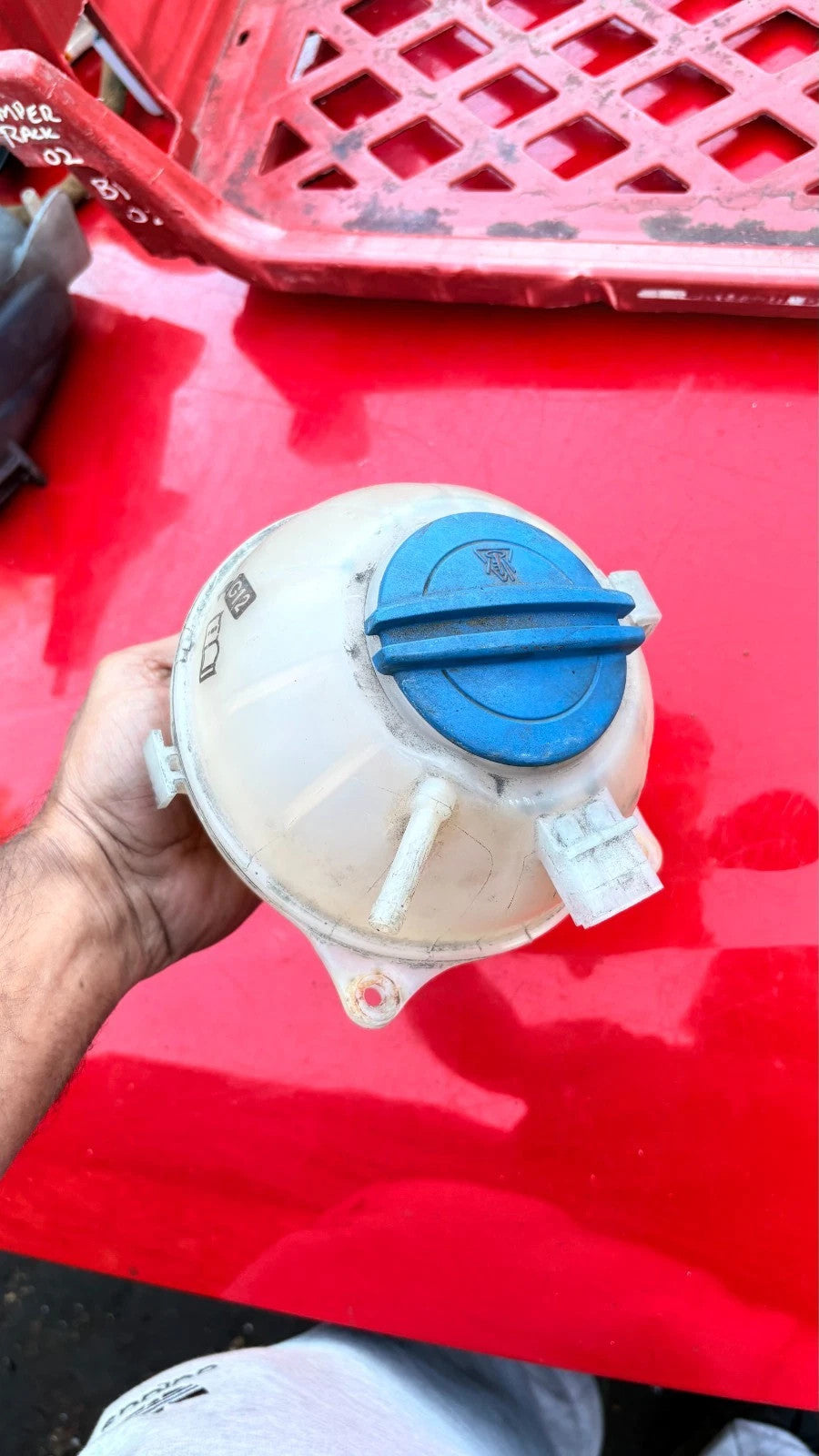 VOLKSWAGEN FOX 2008 RADIATOR EXPANSION BOTTLE