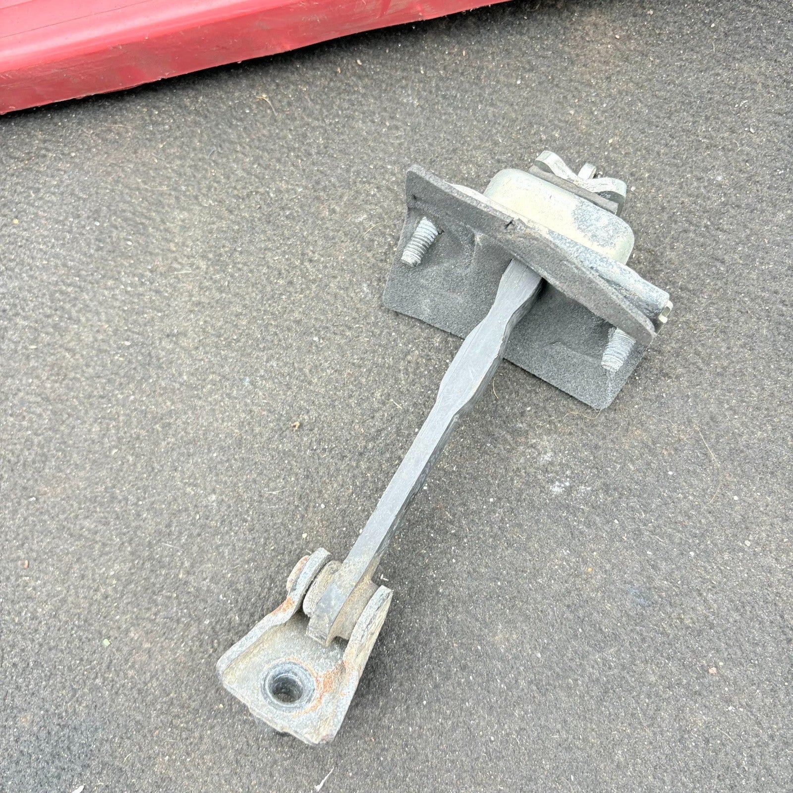 FORD TRANSIT CONNECT 2018-20 NEARSIDE/LEFT FRONT DOOR CHECK STRAP