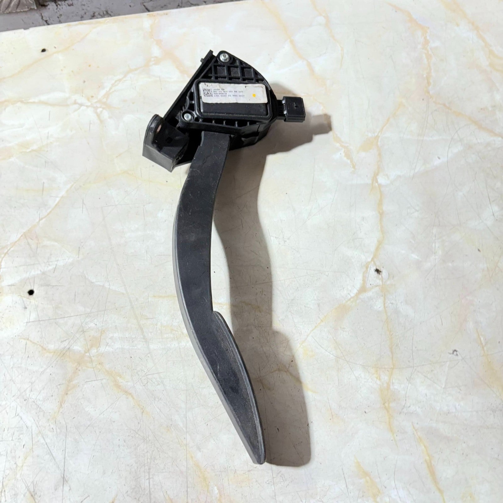 HK83-9F836-CB ACCELERATOR PEDAL FOR JAGUAR X761