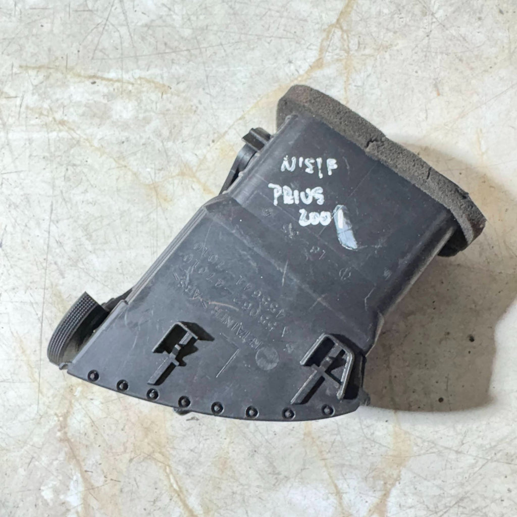 Toyota Prius 1997-2003 Dashboard Air Vent Passenger Front Left Side 455641-7010