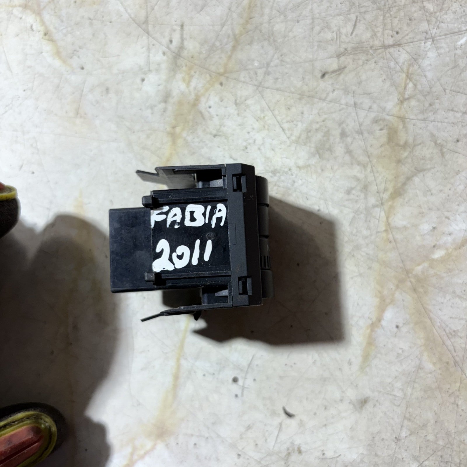 Skoda Fabia 2011 Headlight Range Control Switch
