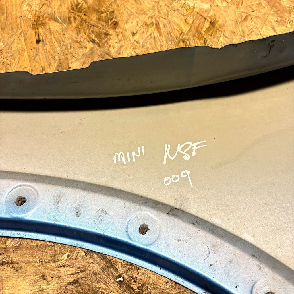 MINI One/Cooper R50/R53 2001-2006 R52 2004-2008 Passenger Front Left Wing Fender