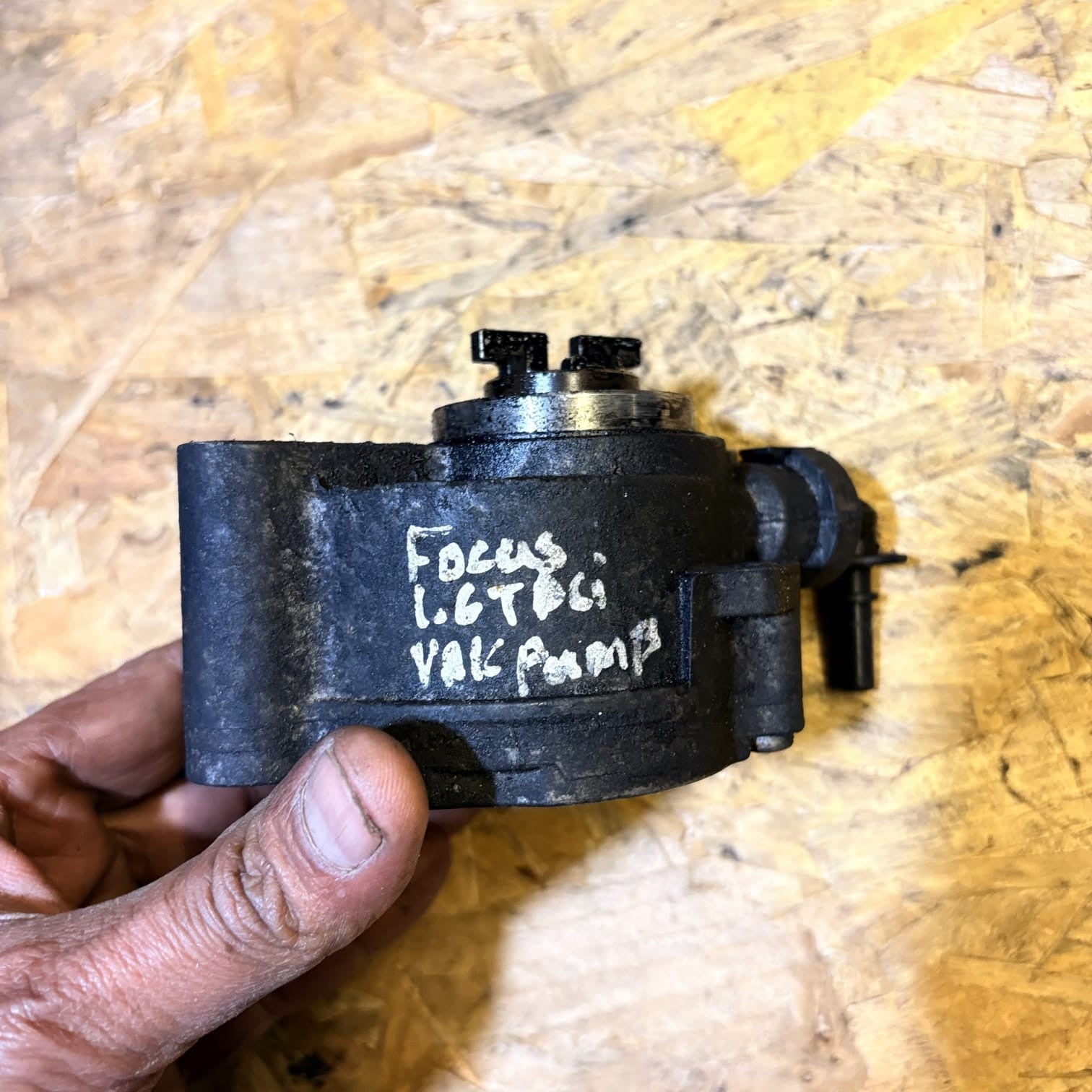Mazda 3 BK 1.6 MZ-CD Diesel Brake Servo Vacuum Pump D1561A31010 03-09