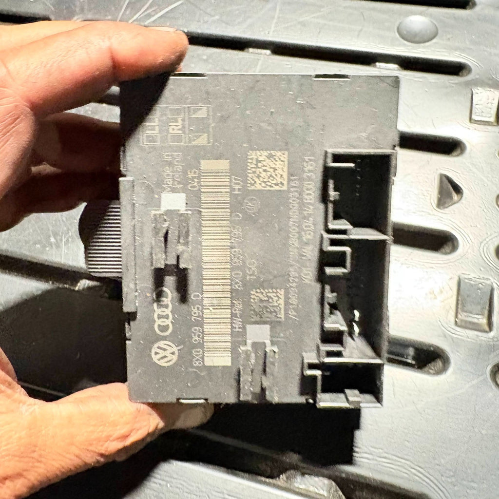 AUDI A1 2010-2018 N/S Rear Left Passenger Side Door Control Module 8X0959795D