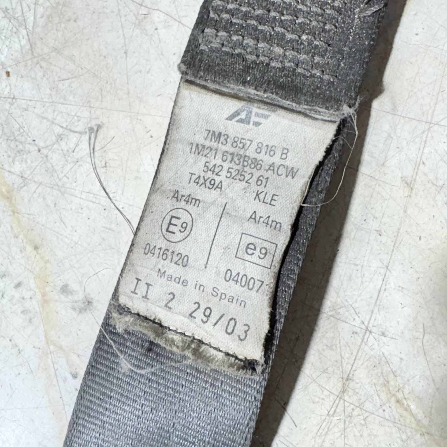 7m3857816b Seat Belt Strap Rear Right 1m21613b86acw 5425 DE562934-84