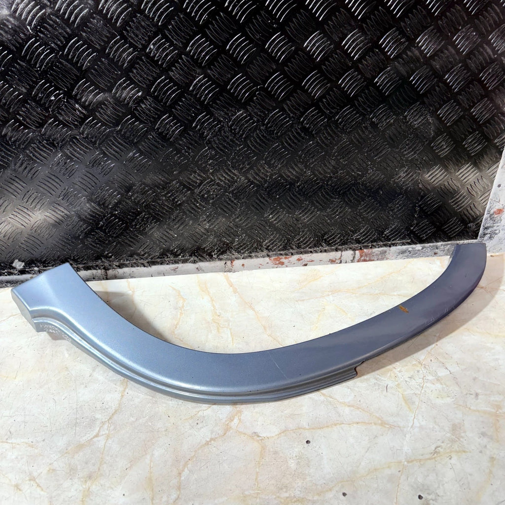 Honda CRV MK2 02-06 Rear Right Driver Wheel Arch Trim Moulding 74410-SCA-E010-50