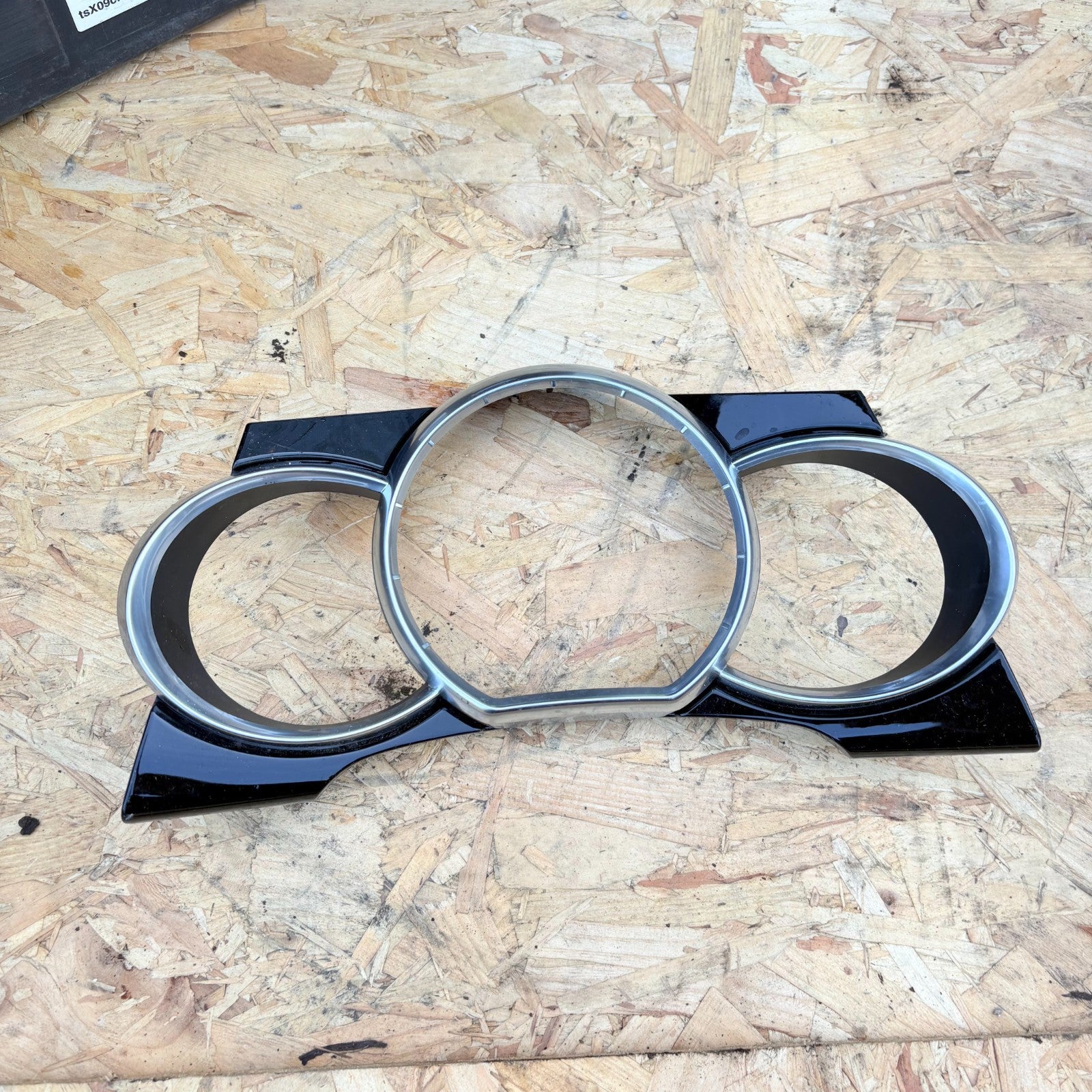 CITROEN DS3 SPEEDOMETER SURROUND TRIM PANEL 2009 TO 2014
