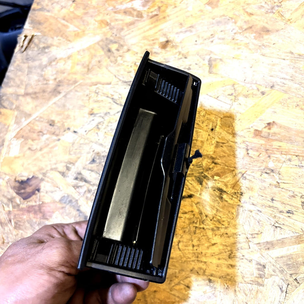 Toyota Corolla E12 2.0 D-4D 85kw 2004 Front Dash Ashtray Storage