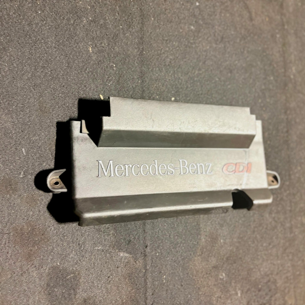 Mercedes-Benz Vito W638 1996-2003 Top Engine Cover Trim A6385240228